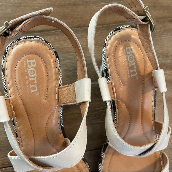 BORN Women’s Leather Strappy Cushioned Wedge Sandal Woven Square Toe Boho 10 - Picture 11 of 11